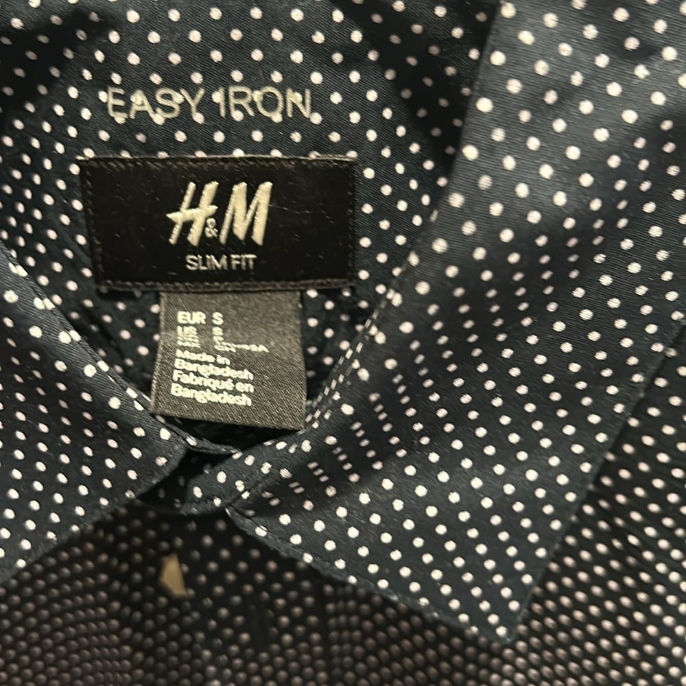 H&M - Picture 2 of 2